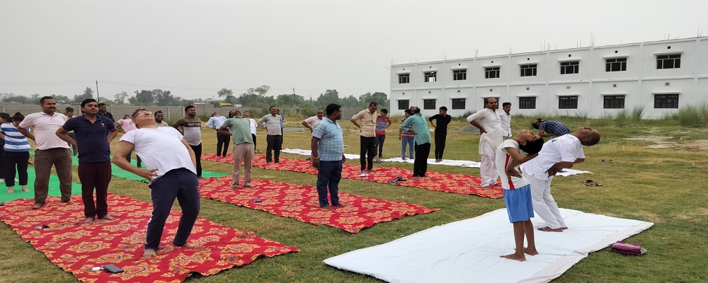 	BABU MAHIPATI SINGH MAHAVIDYALAYA,TILOI,AMETHI  (U.P.)